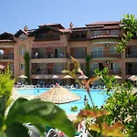 Club Sun Village Apartahotel 3*