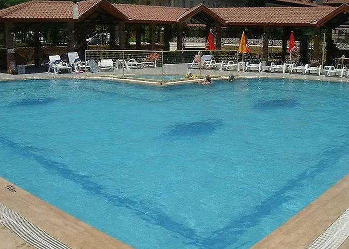 Aparthotel Club Sun Village 3*