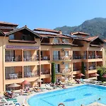 Lägenhetshotell Club Sun Village İçmeler